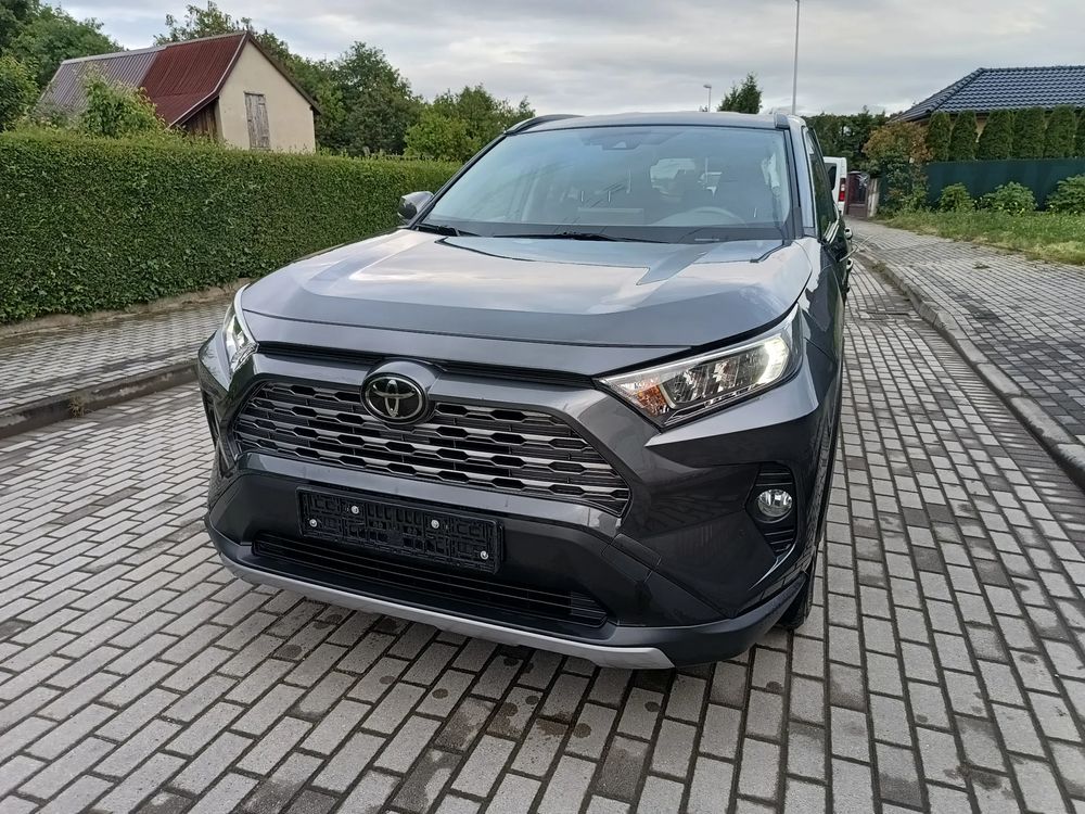 Toyota Rav4 V 2020