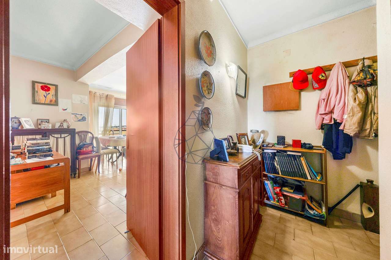 Apartamento T3 com exposição solar nascente /sul em Portimão-30
