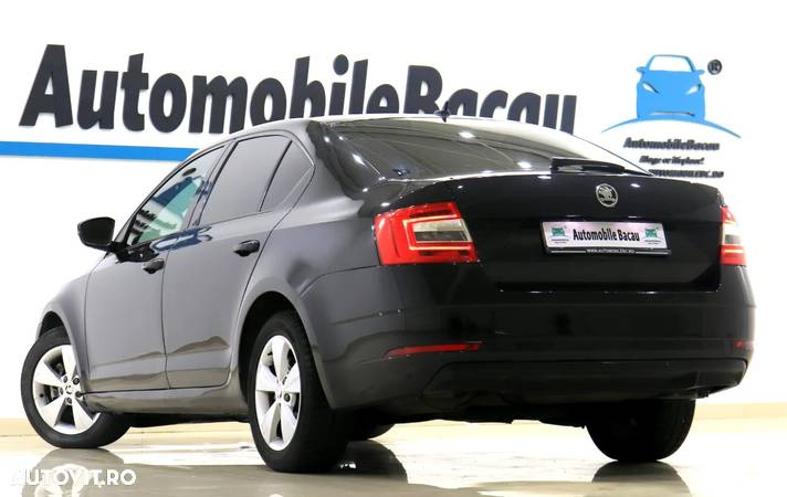 Skoda Octavia - 5