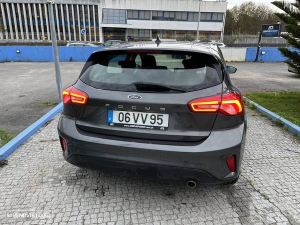 Ford Focus 1.5 TDCi EcoBlue Titanium - 10