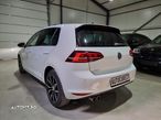 Volkswagen Golf - 3