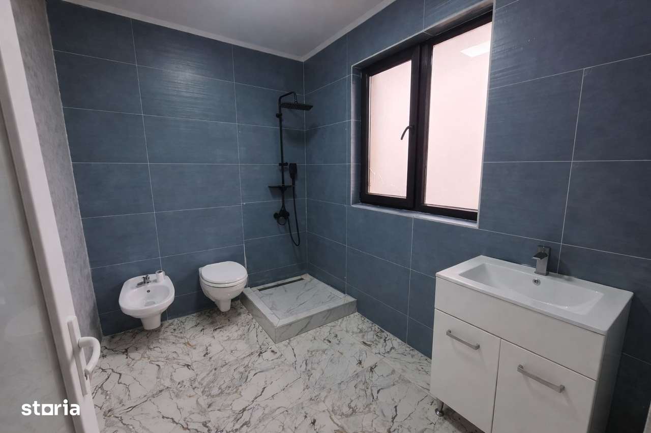 Vand casa 5 camere in Vladimirescu ID: RH-44381-2