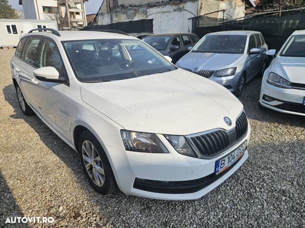 Skoda Octavia 1.0 TSI DSG Ambition - 3