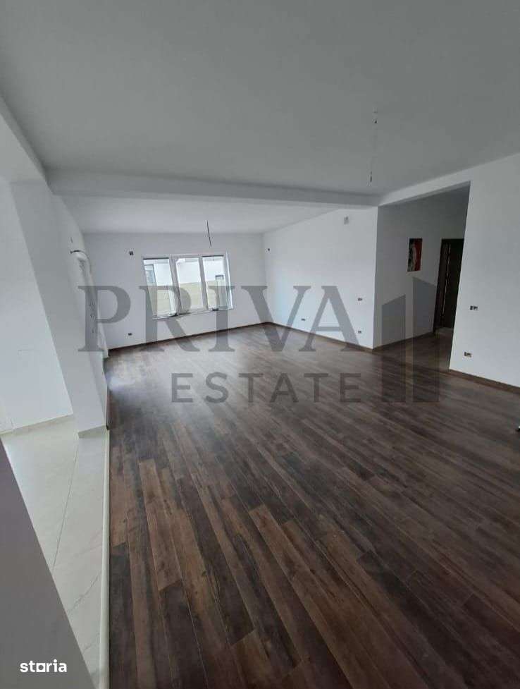 Casă individuală cu 4 camere in Dumbrăvița - Imagine principală: 4/12