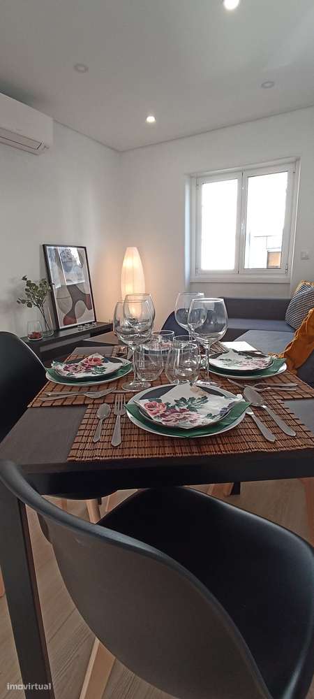 T3 em Benfica com lugar de garagem , remodelação total - Grande imagem: 2/9