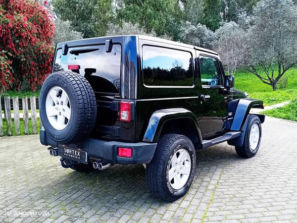 Jeep Wrangler - 8