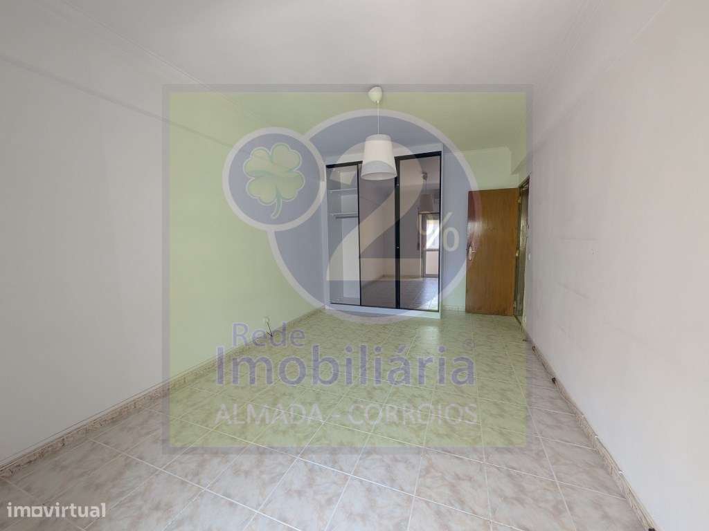 T3, bem localizado, Corroios-9