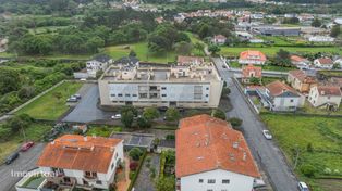 Apartamento T3 com elevador, garagem e 171M2 de Área útil - Grande imagem: 2/39