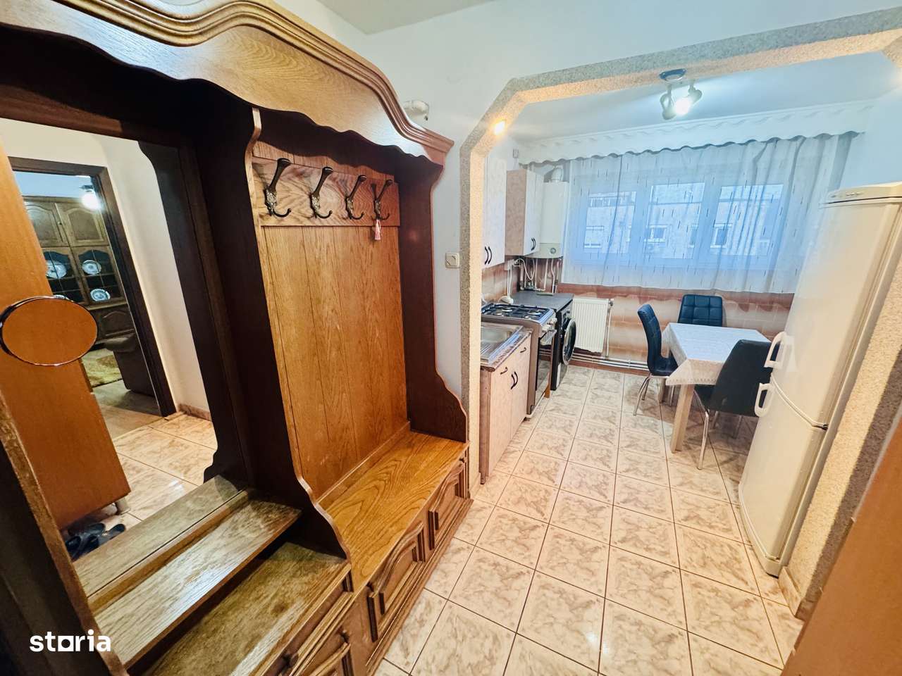 De închiriat apartament cu 2 camere etajul 3 zona Pietris/Casa Armatei - Imagine principală: 3/5