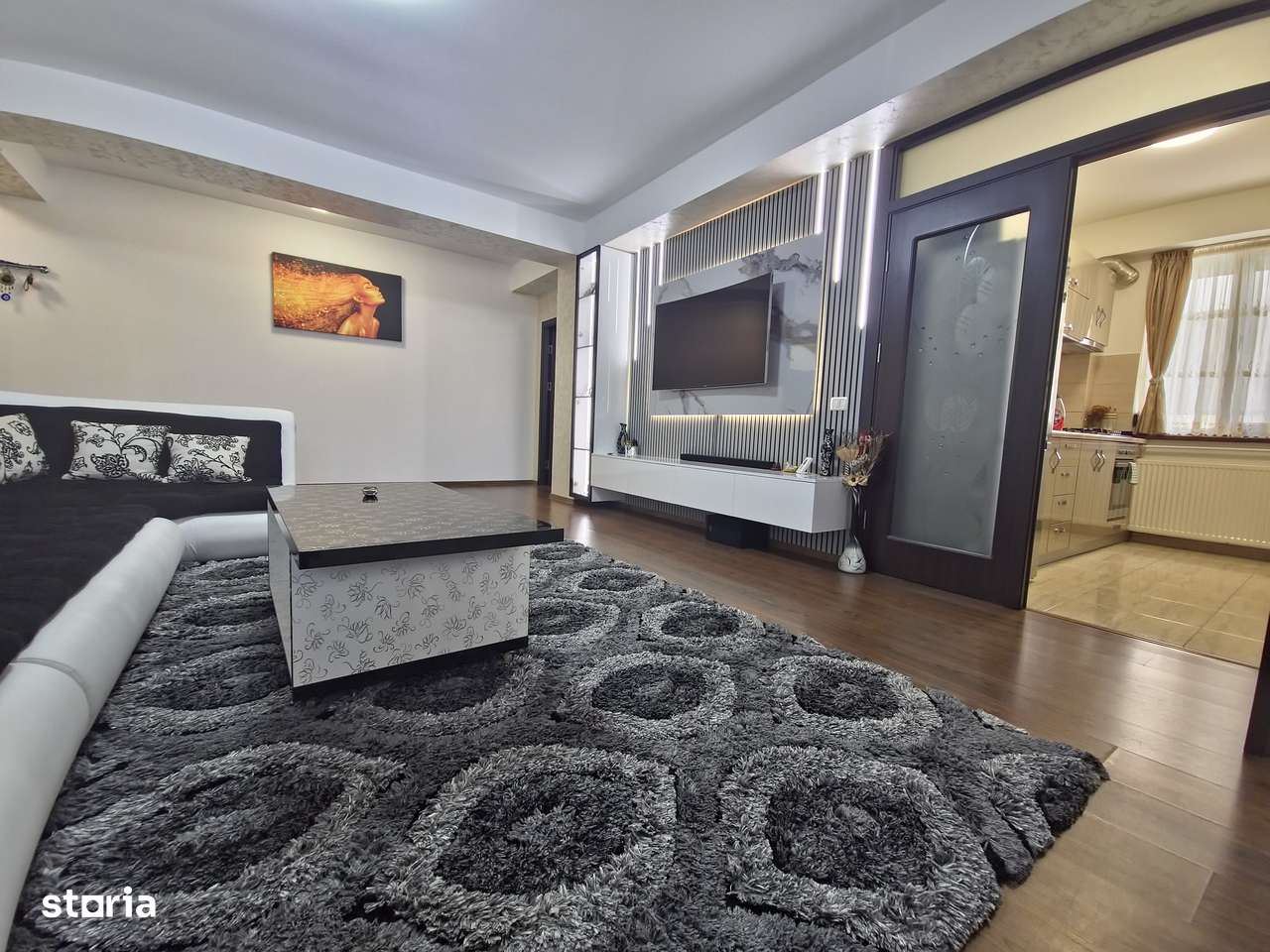 Tomis Plus  parter înalt 3 camere 76 mp  mobilat utilat complet - Imagine principală: 2/20