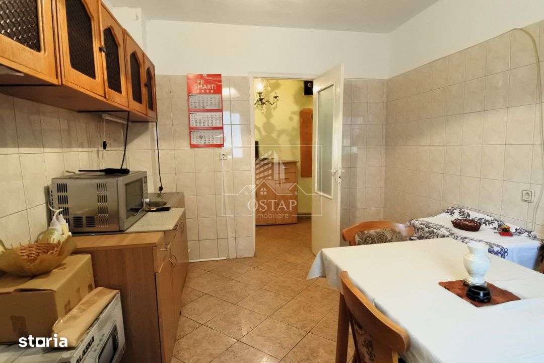 Zona Nord - 22 Decembrie - apartament 3 camere decomandate - 72.000 EU-7