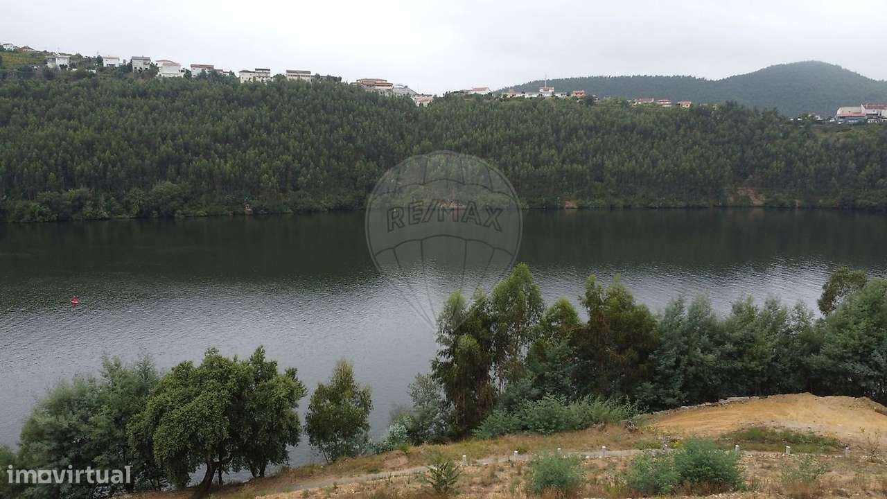 Terreno  para venda - Grande imagem: 2/5