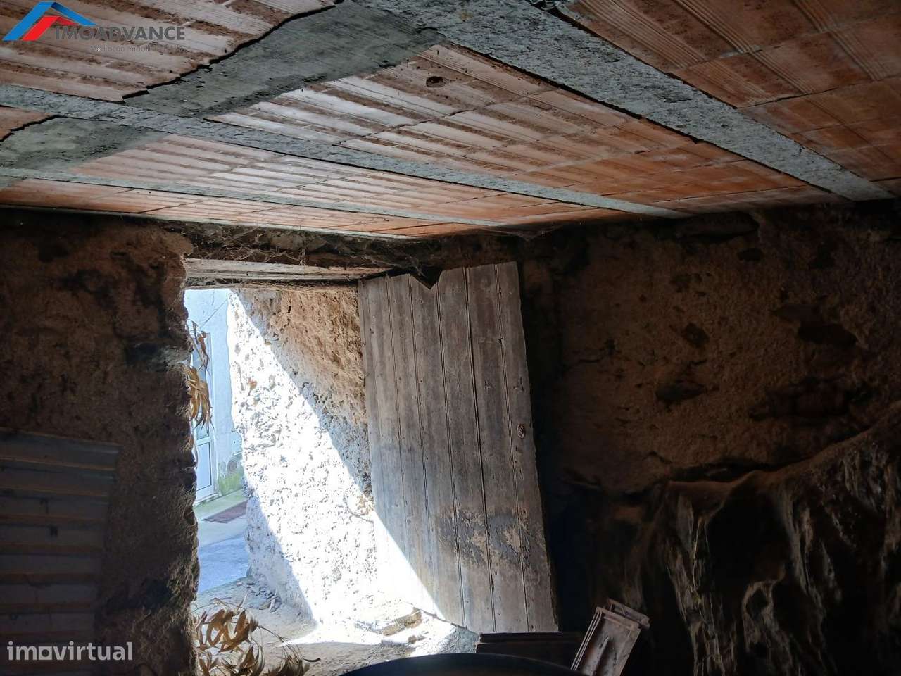 Casa Típica de Aldeia Portuguesa-22