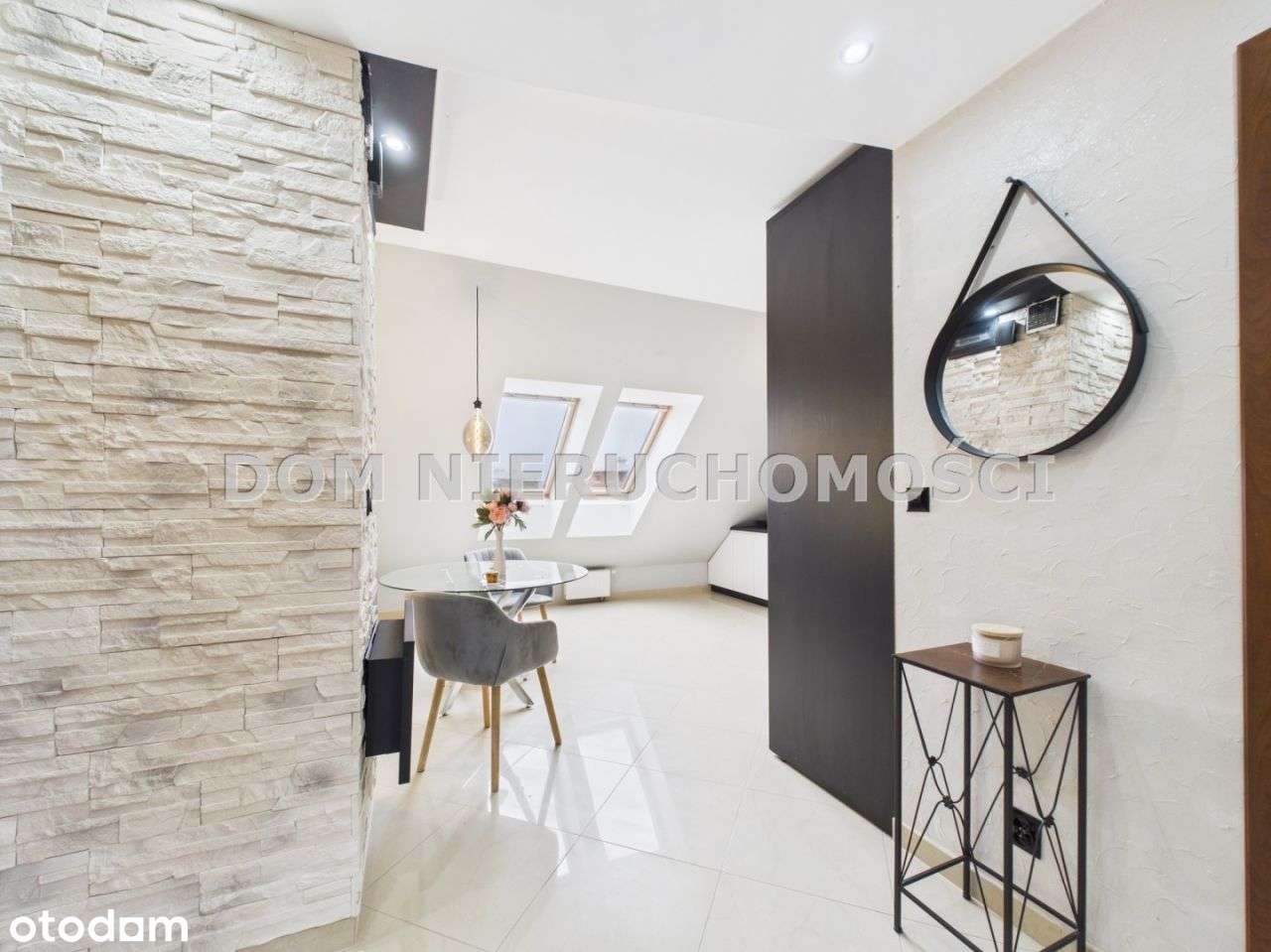 Dwupoziomowe mieszkanie w okolicy jeziora Bartąg!-12