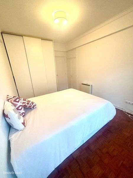 8 mins andando da Praia de Santo Amaro - Grande imagem: 5/12