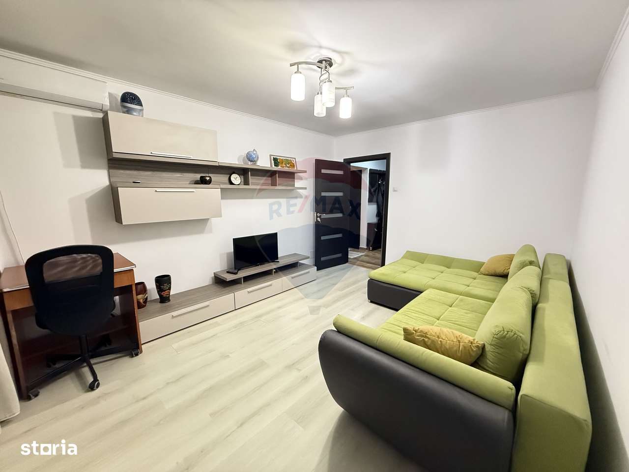 Apartament 2 camere cu loc de parcare de închiriat în zona Brancoveanu - Imagine principală: 2/13