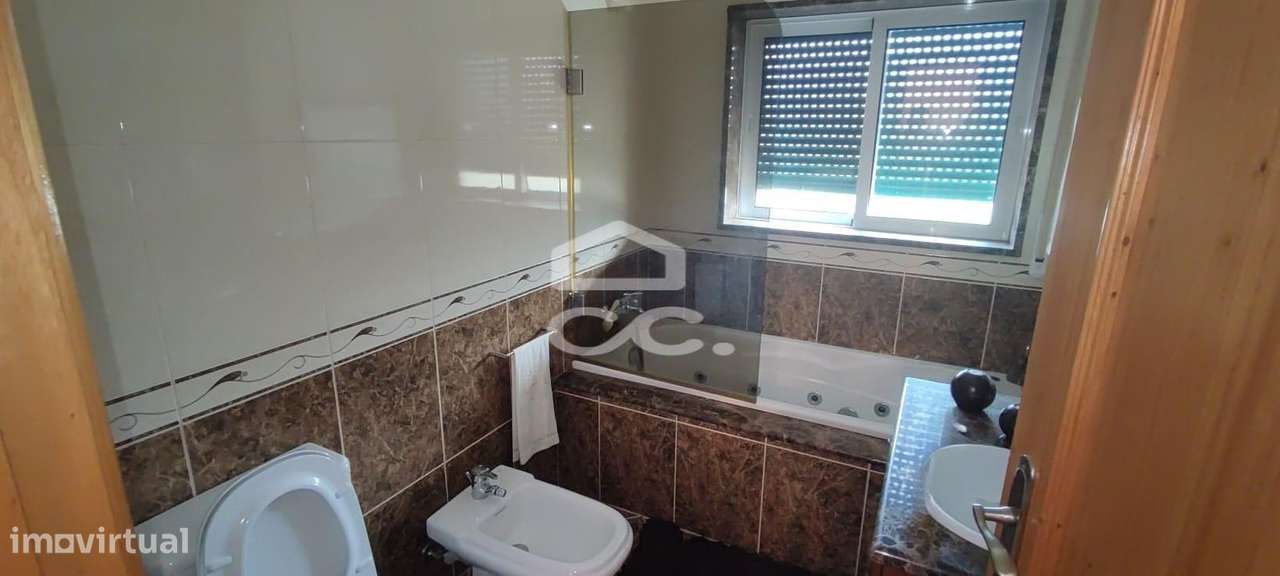 Moradia T4, Nevogilde, Lousada-12