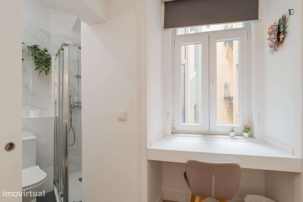 Quarto - localizado em Arroios Lisbon - Grande imagem: 4/10