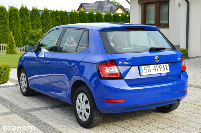 Skoda Fabia - 4