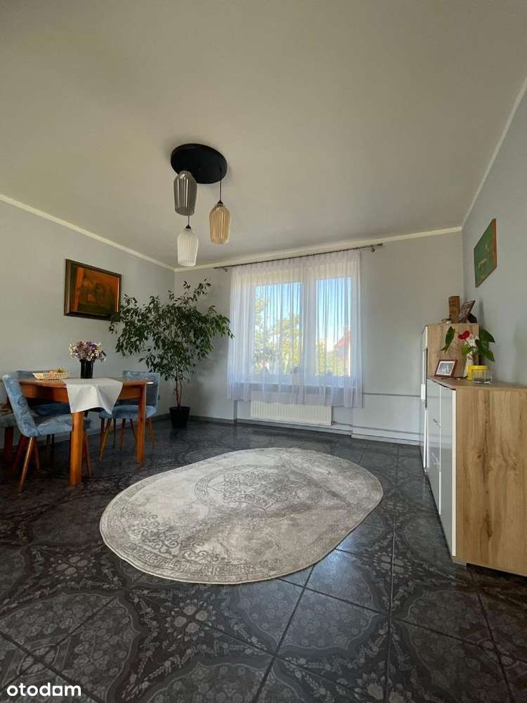 Dom z lokalem użytkowym ul. Zwycięstwa-4