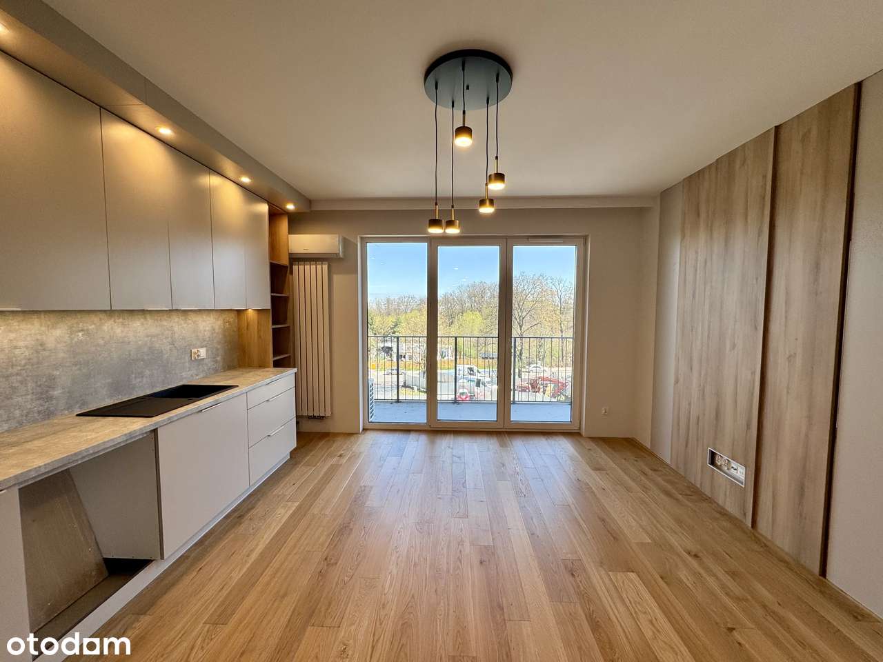 Stylowe 3 pokoje - do zamieszkania!  balkon + klimatyzacja - Malborska-0