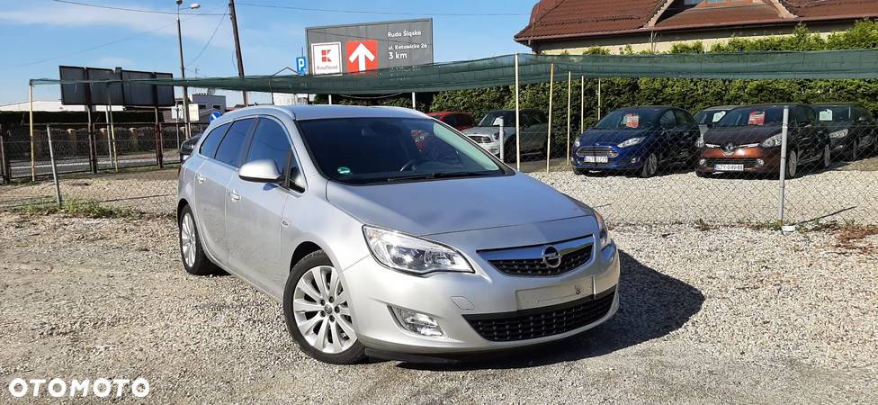 Opel Astra 1.4 Turbo Color Edition - 26