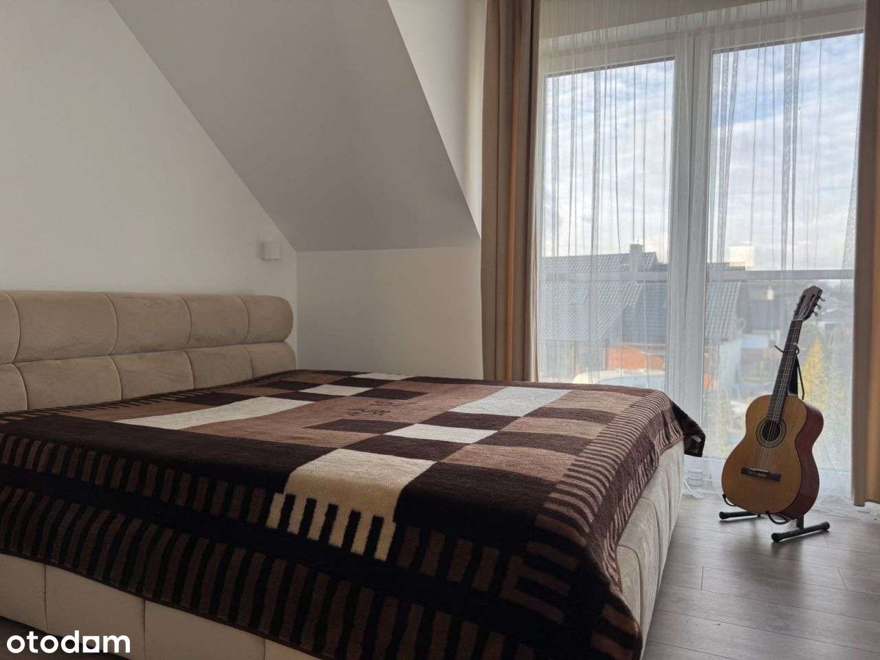 Nowoczesny dom w świetnej lokalizacji-12