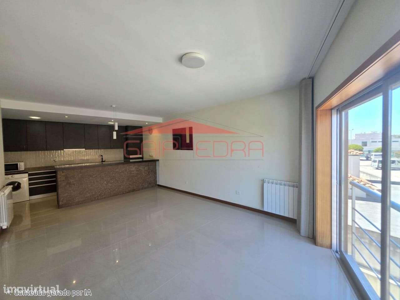 Oportunidade na praia da Apúlia Esposende em estado novo - Grande imagem: 3/13