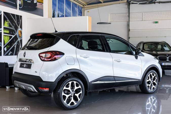 Renault Captur 1.2 TCe Exclusive EDC - 30