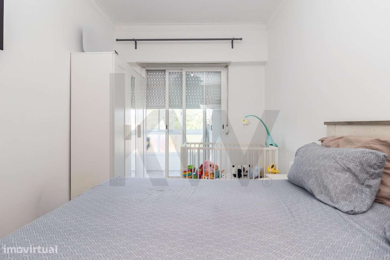 Apartamento T2 - Laranjeiro-16
