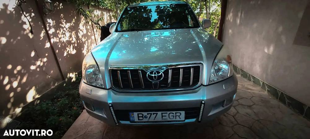 Toyota Land Cruiser 3.0 TD-4D Aut VX - 1