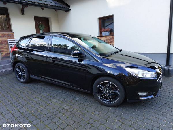 Ford Focus 1.0 EcoBoost Titanium - 6