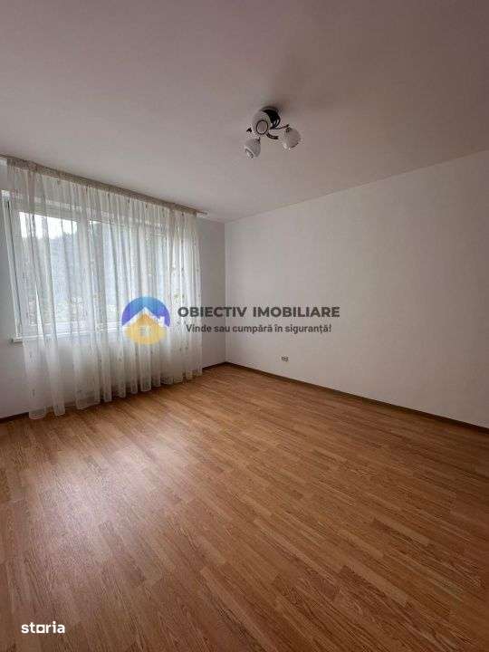 Apartament 2 camere - zona centrala Piatra Neamt - Imagine principală: 2/13