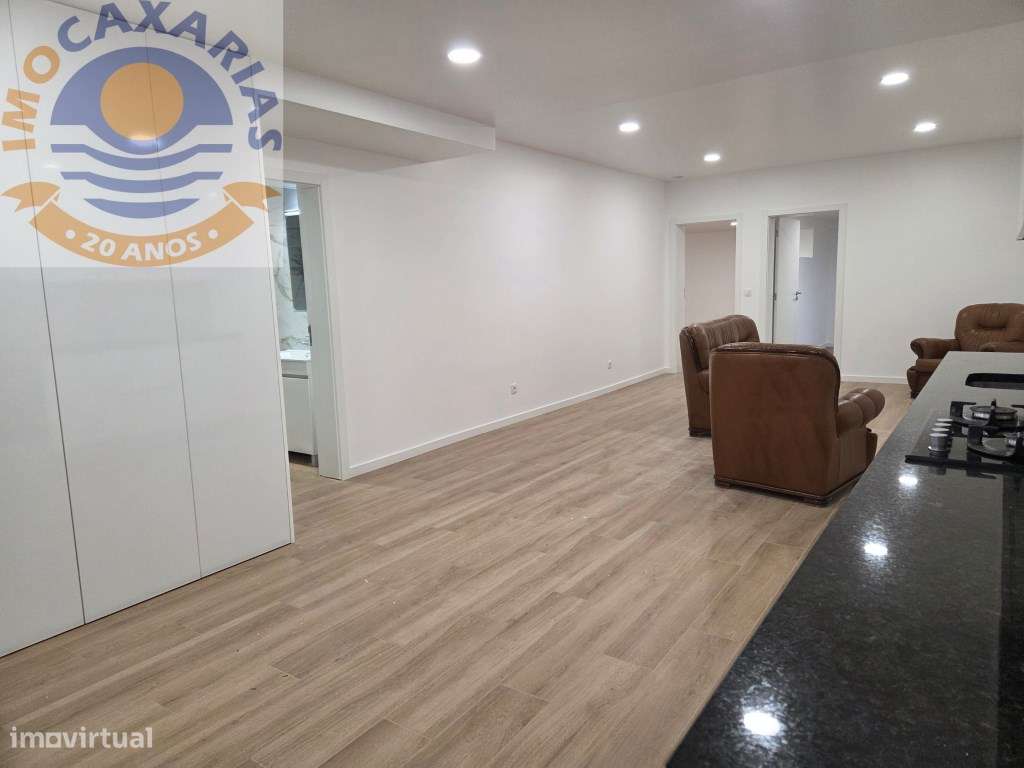 Apartamento T2 para arrendamento- Caxarias - Grande imagem: 4/15