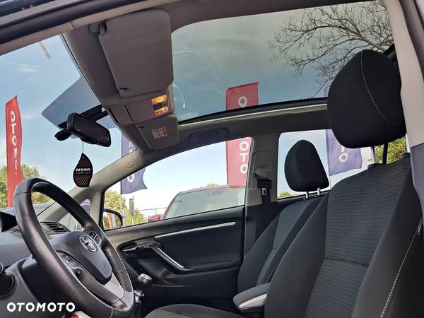 Toyota Verso 1.6 D-4D 5-Sitzer Start/Stop Executive - 17