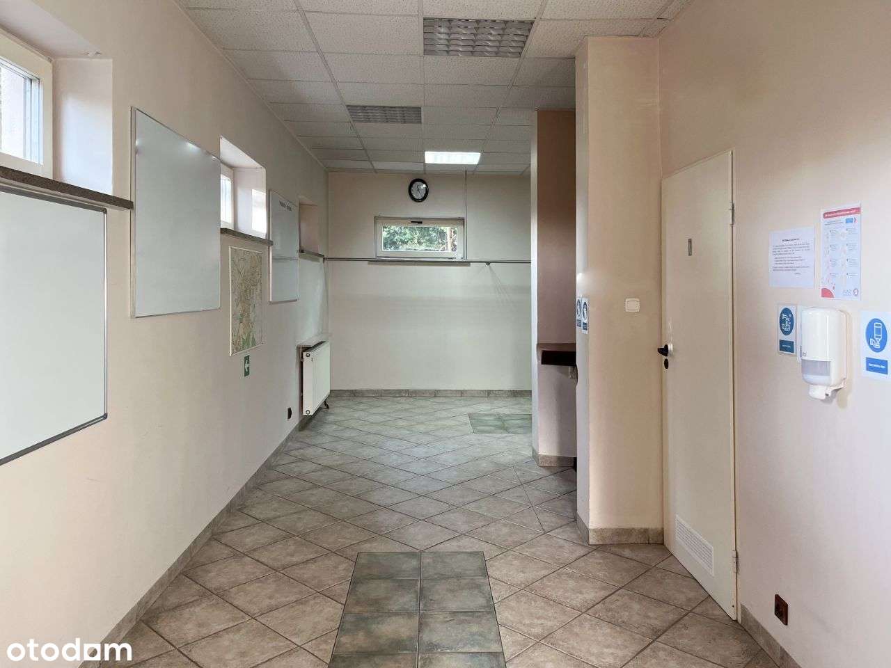 Dom z funkcją usługową – 352 mkw.-0