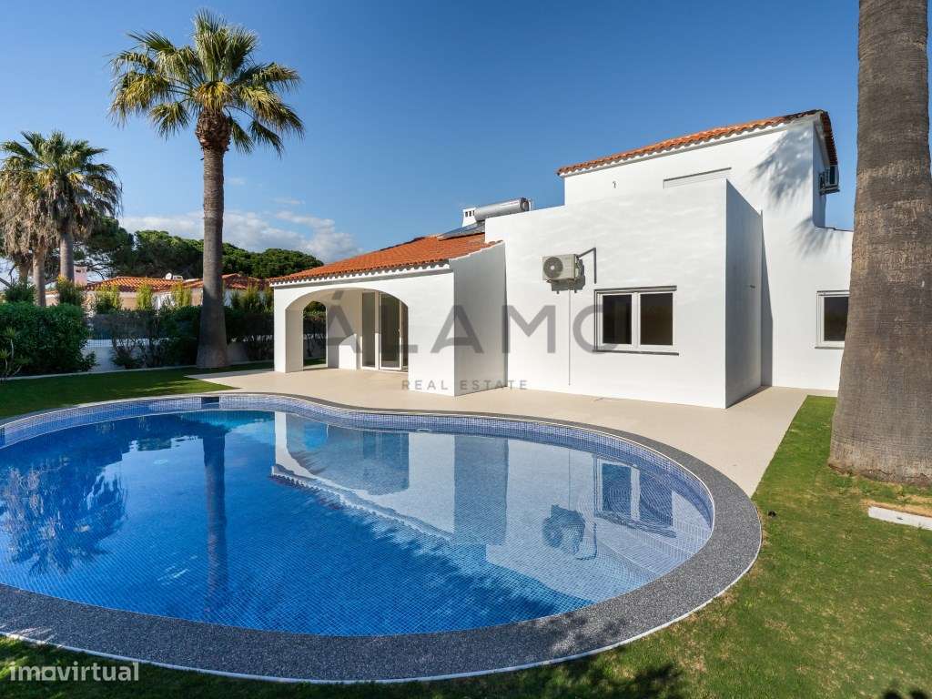 Villa Renovada de Charme com Piscina e Jardim às Portas de Vilamoura - Grande imagem: 2/31
