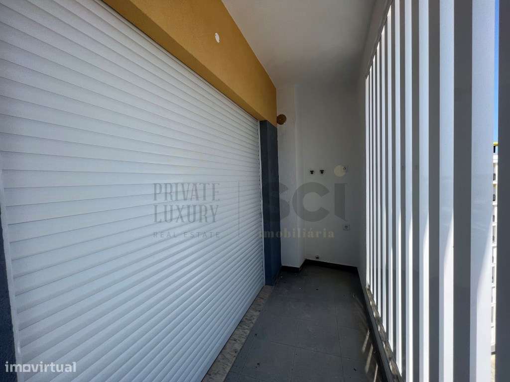 Apartamento T3 em Santa Marta do Pinhal - Grande imagem: 4/22