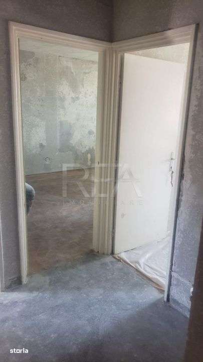 2 Camere , Decomandat , Etaj 1/7 ,  Zona Giurgiului - Imagine principală: 4/8