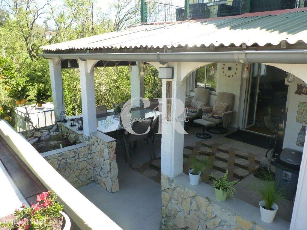 Moradia T4 em ambiente privado na Freixianda – Ourém-57