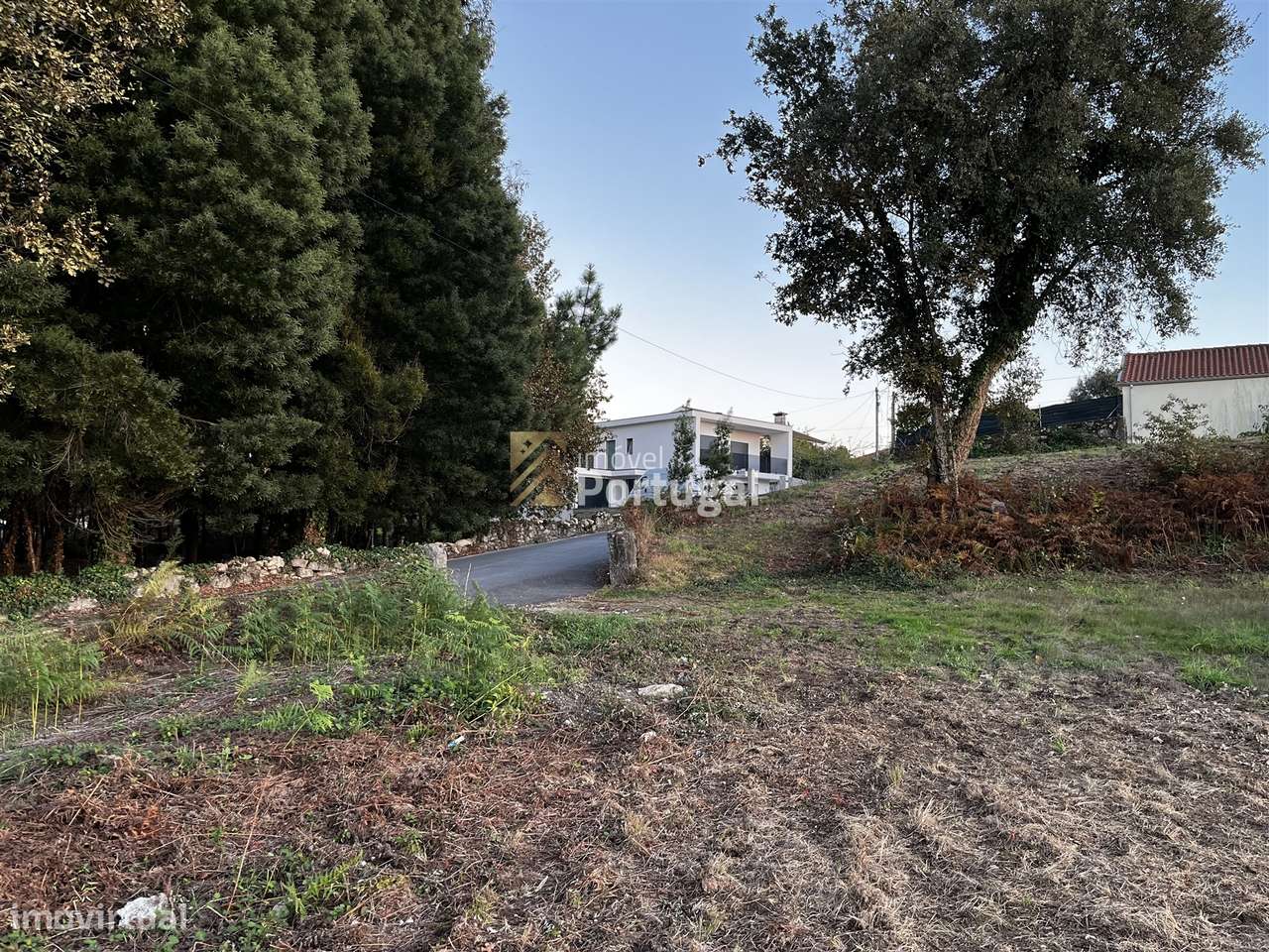 Venda Terreno 10.092,41m² para Construção Habitacional em Lago-14