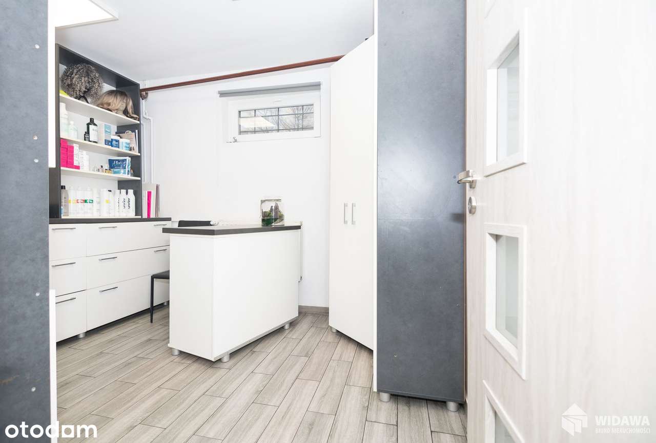 Na sprzedaz lokal użytkowy w ok ul Bajana-11