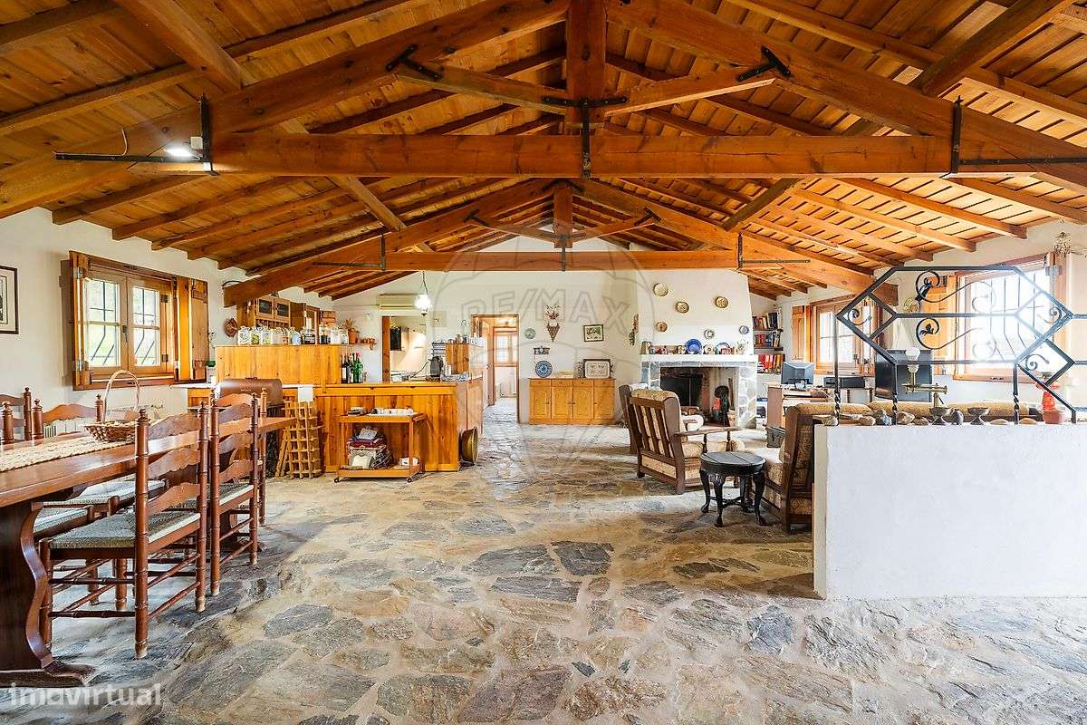 Moradia T4 para venda - Grande imagem: 2/38