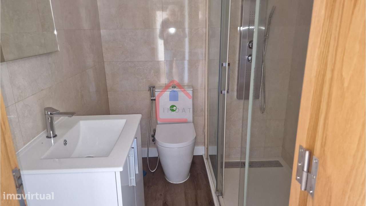 Apartamento T2 em Sesimbra-14