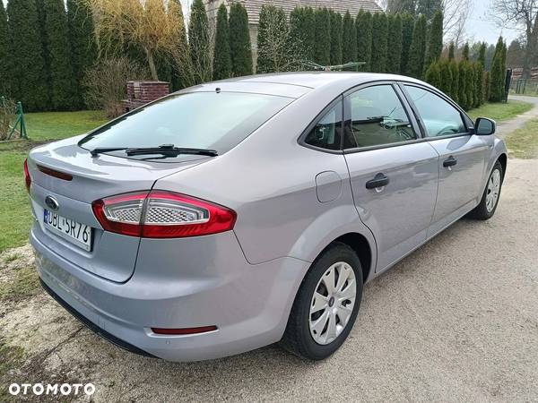 Ford Mondeo 2.0 TDCi Ambiente - 5