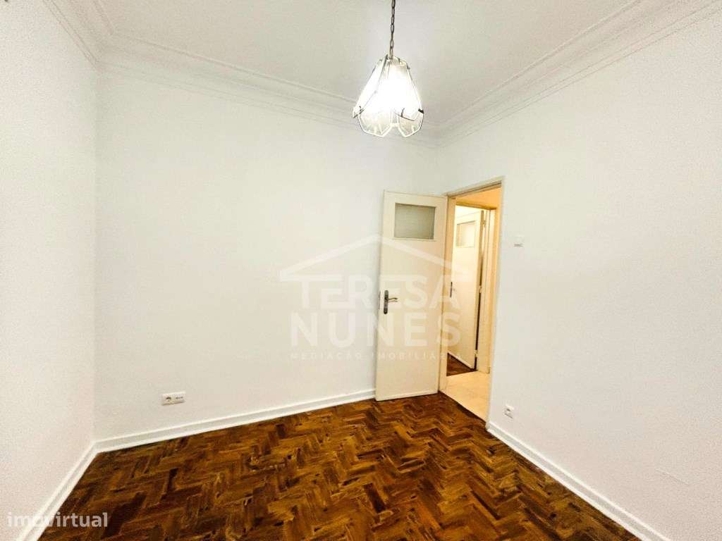 APARTAMENTO T3 - ALMADA-9