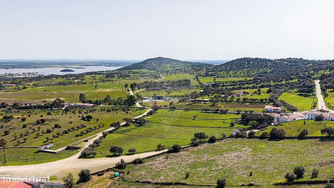 Terreno  para venda - Grande imagem: 2/10