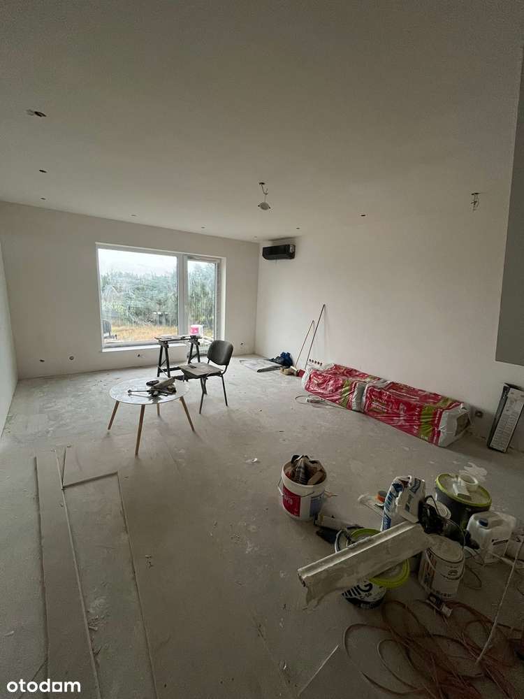 Dom z warsztatem samochodowym w Karninie.-9