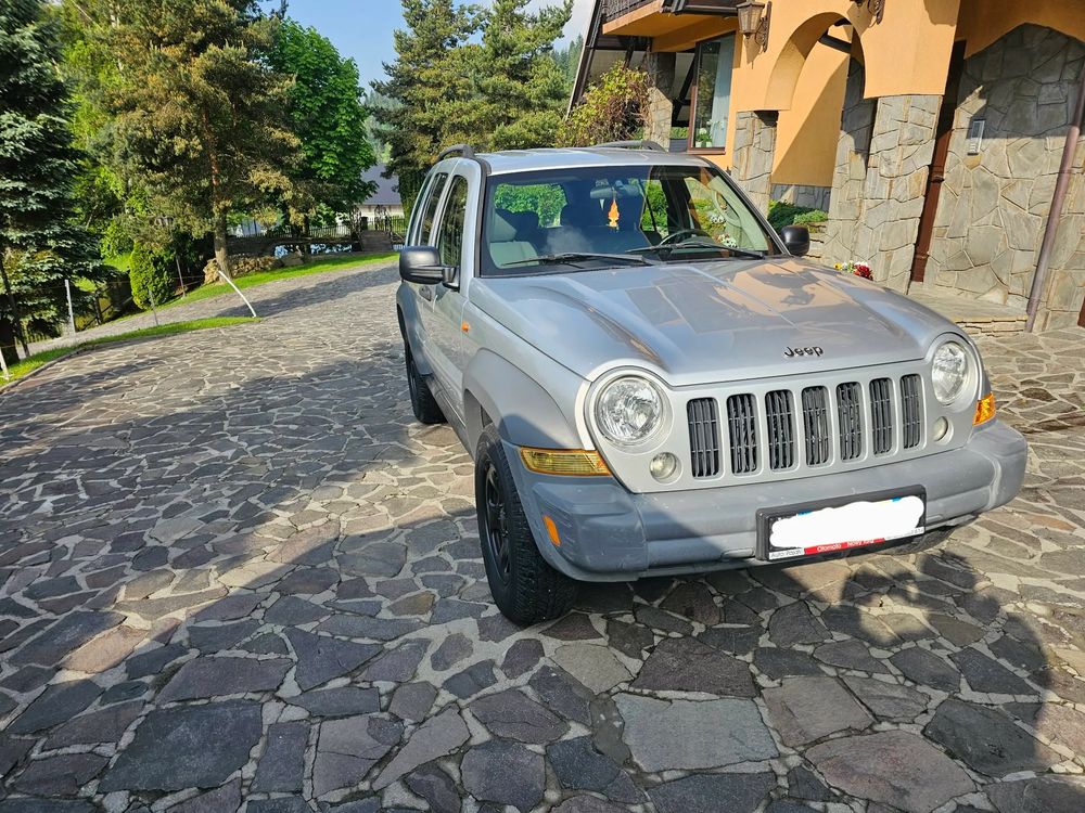 Jeep Cherokee III 2.8 CRD Sport 2006