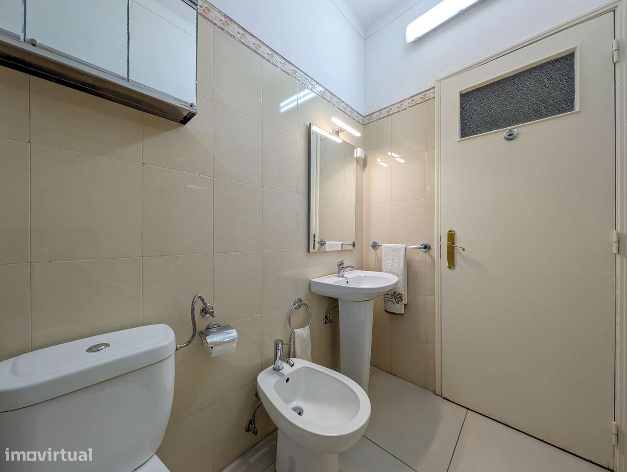 Apartamento T1 no Barreiro com boa localização-14